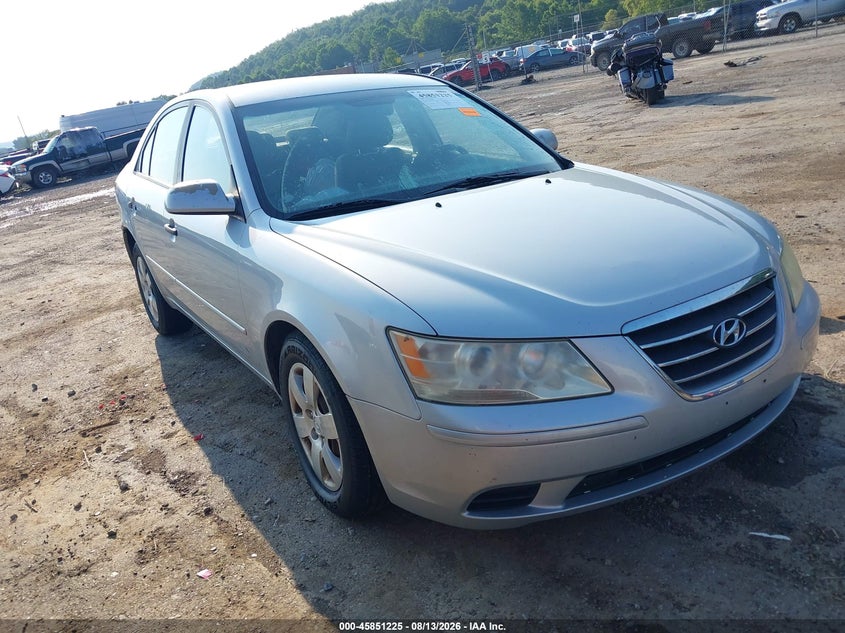 Photo of the 2010 HYUNDAI SONATA GLS