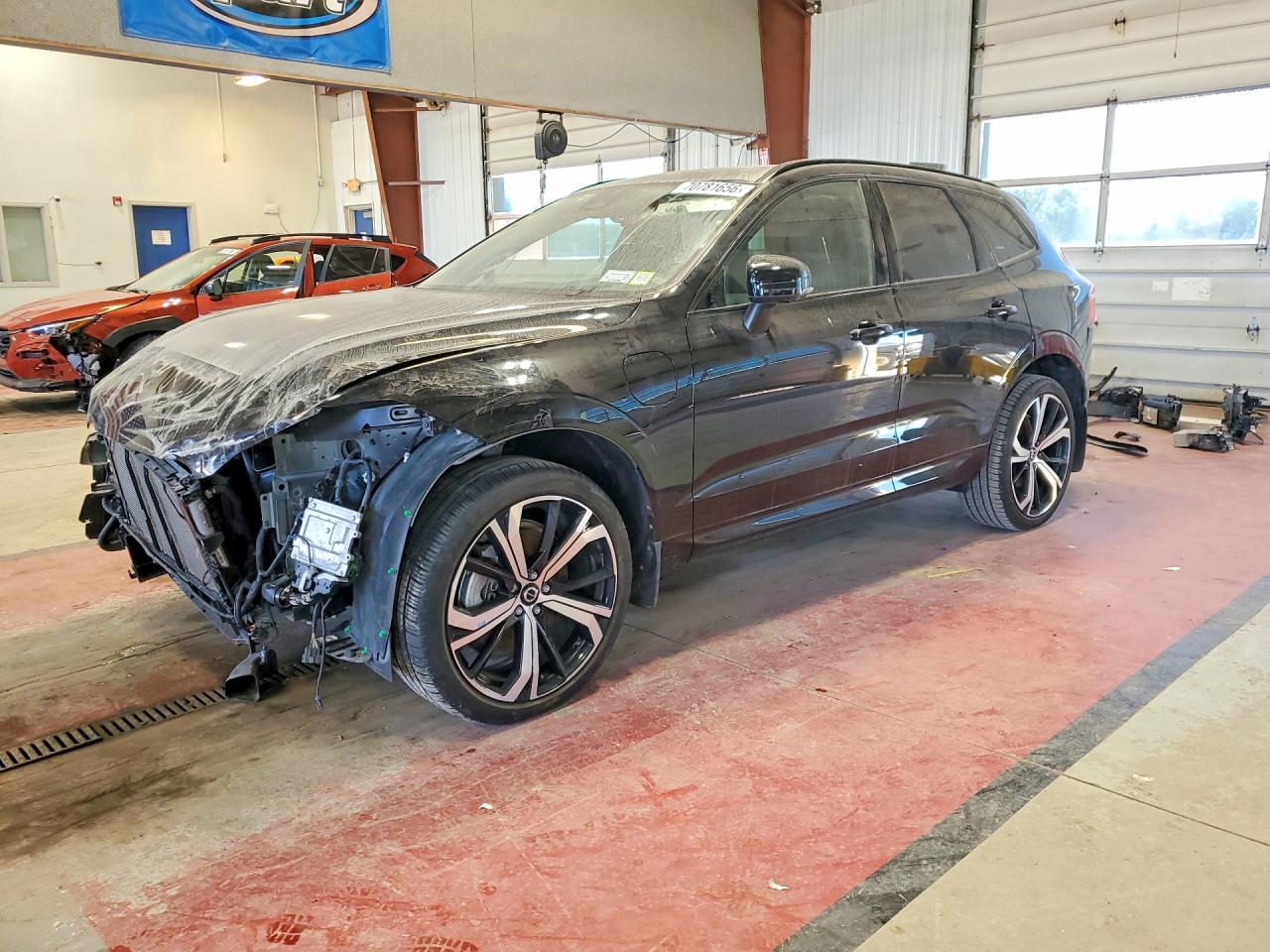 Photo of the 2024 VOLVO XC60 ULTIMATE DARK