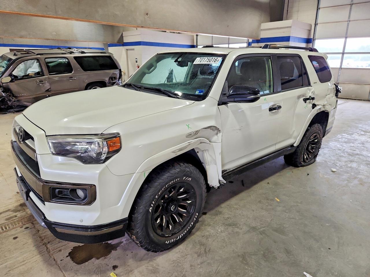 Photo of the 2019 TOYOTA 4RUNNER LIMITED NIGHTSHADE