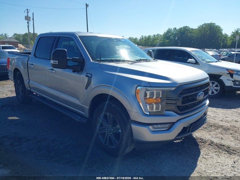 Photo of the 2022 FORD F-150 XLT