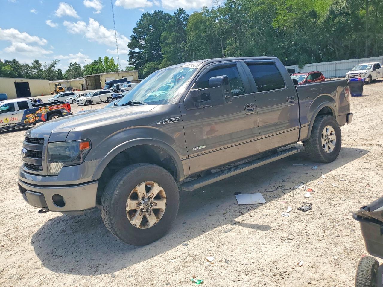 Photo of the 2014 FORD F150 SUPERCREW