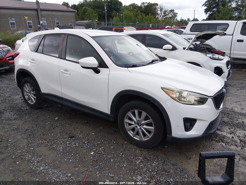 Photo of the 2015 MAZDA CX-5 TOURING