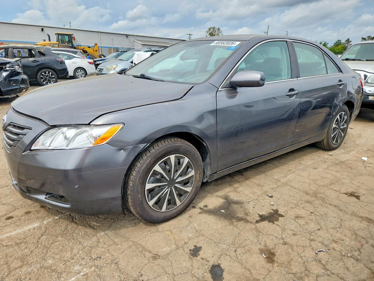 Photo of the 2009 TOYOTA CAMRY LE