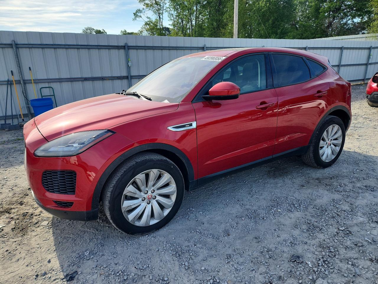 Photo of the 2019 JAGUAR E-PACE SE