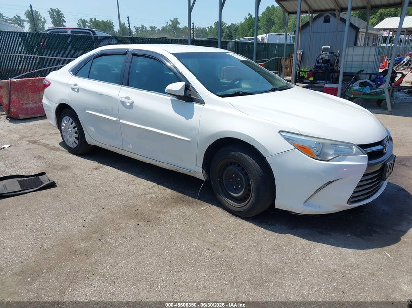 Photo of the 2017 TOYOTA CAMRY LE