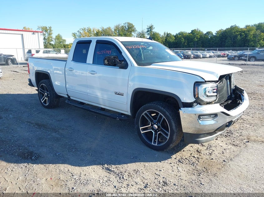 Photo of the 2016 GMC SIERRA 1500 SLE