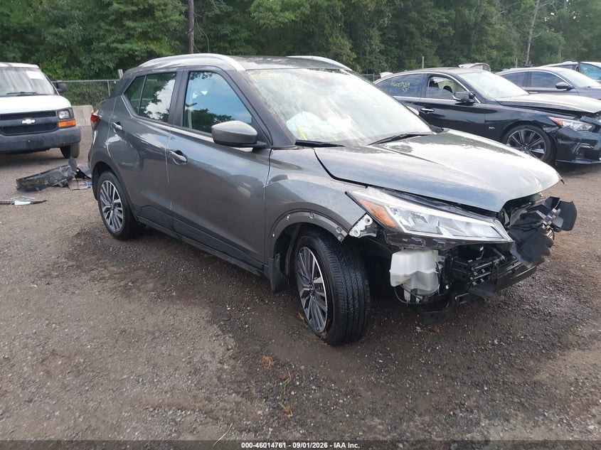 Photo of the 2024 NISSAN KICKS SV XTRONIC CVT