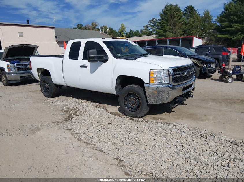 Photo of the 2011 CHEVROLET SILVERADO 2500HD WORK TRUCK