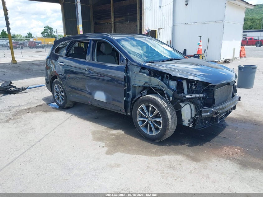 Photo of the 2017 HYUNDAI SANTA FE SE