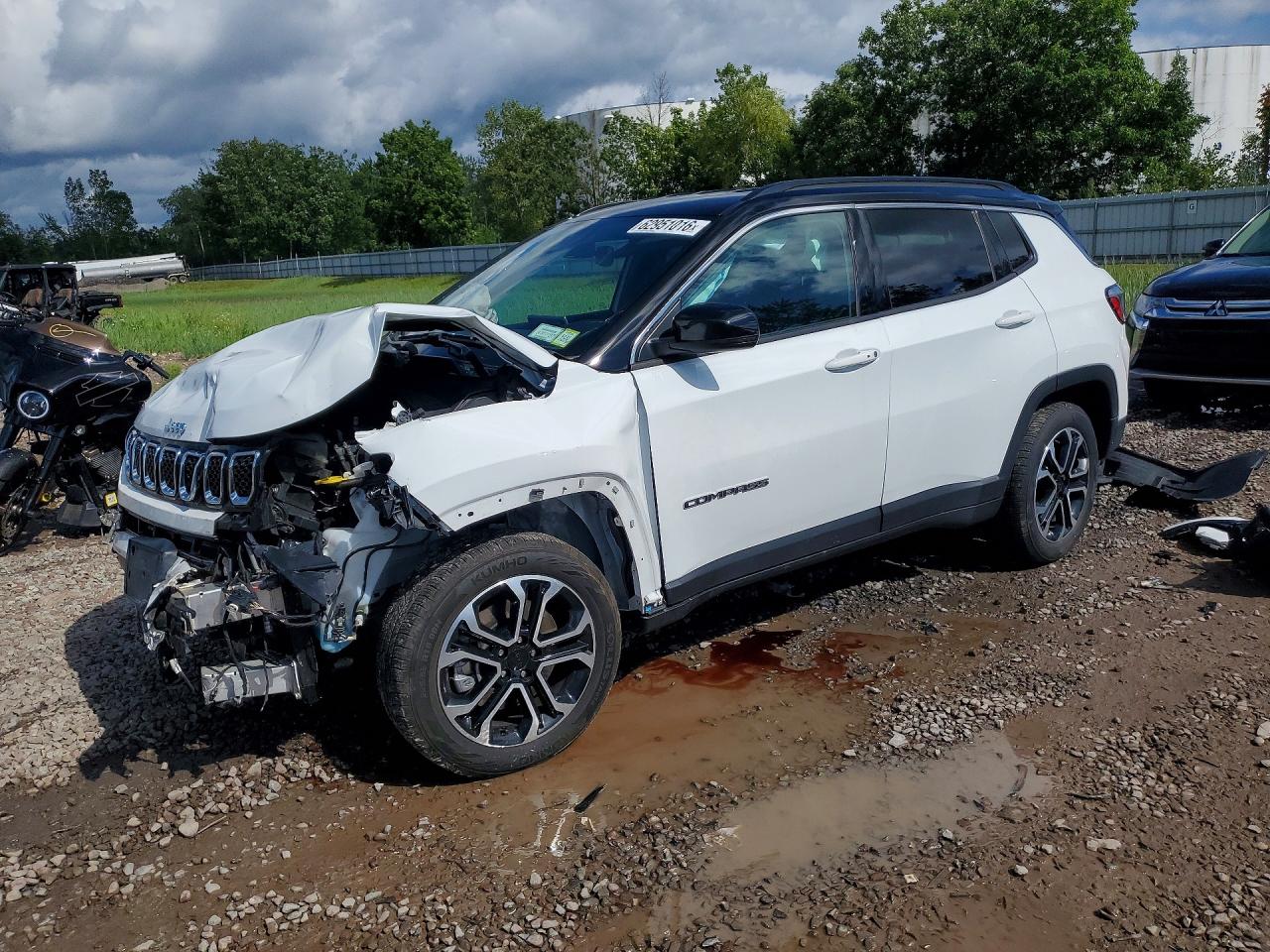 Photo of the 2024 JEEP COMPASS LIMITED