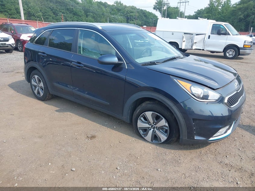 Photo of the 2018 KIA NIRO PLUG-IN HYBRID LX