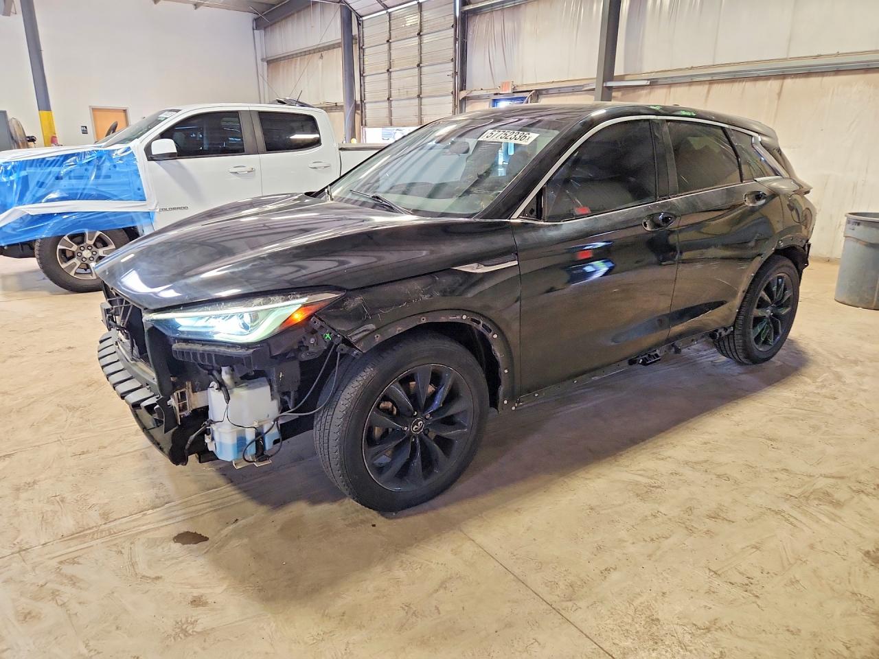 Photo of the 2019 INFINITI QX50 PURE