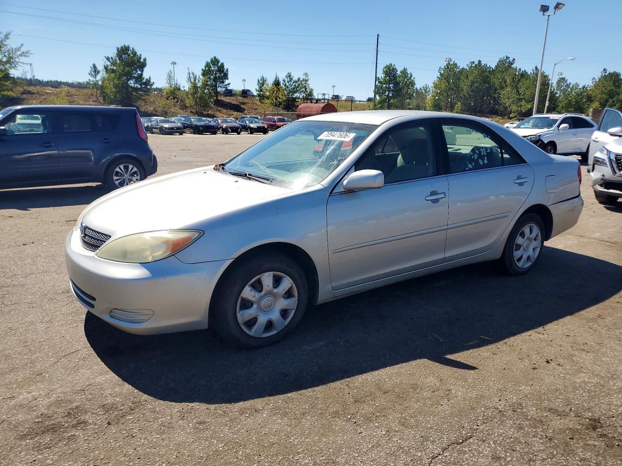 Photo of the 2003 TOYOTA CAMRY LE