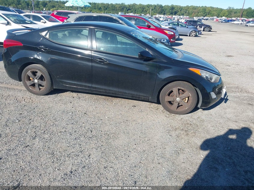 Photo of the 2013 HYUNDAI ELANTRA GLS