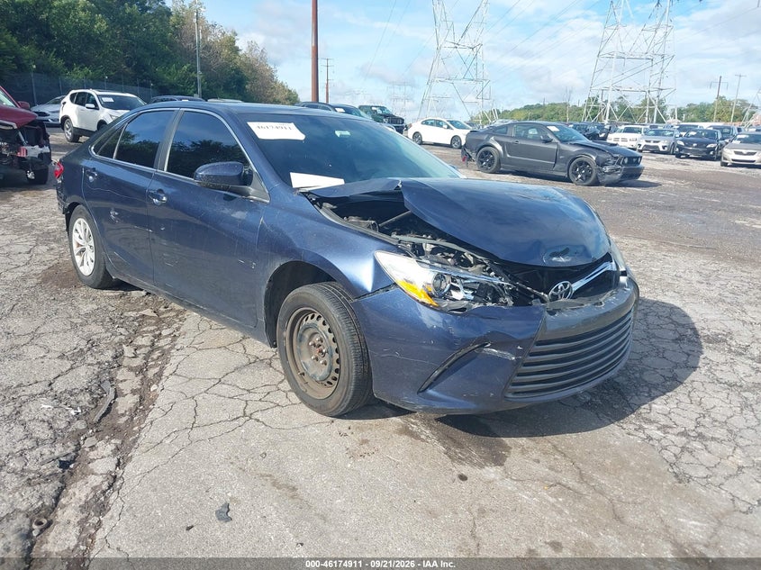 Photo of the 2015 TOYOTA CAMRY LE