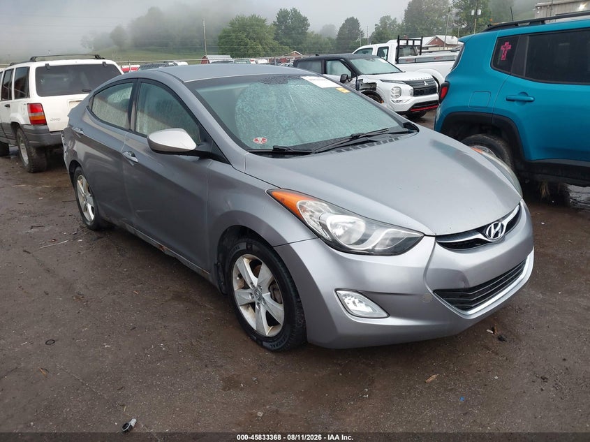 Photo of the 2013 HYUNDAI ELANTRA GLS