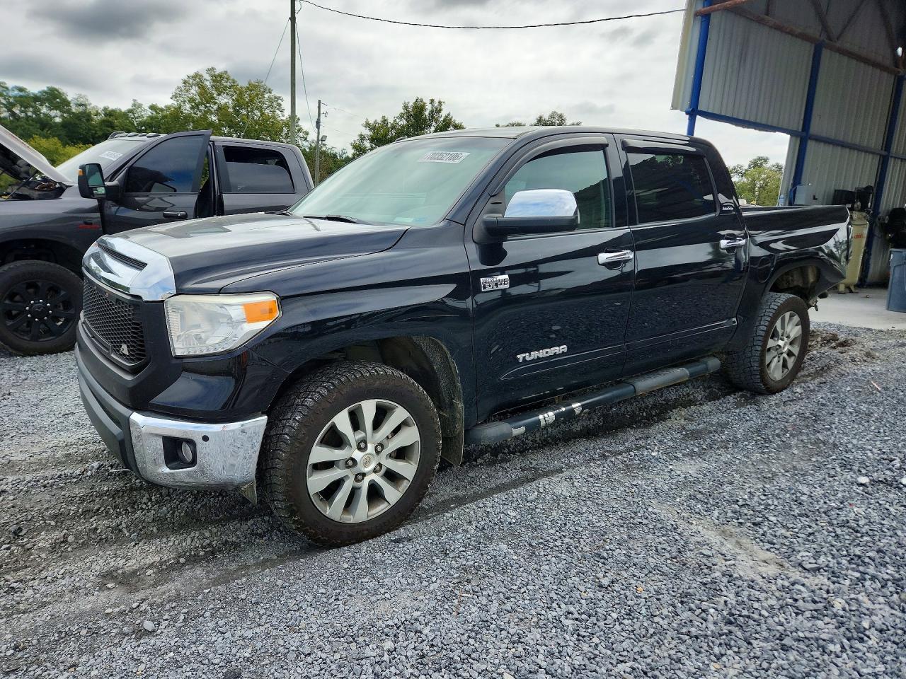Photo of the 2016 TOYOTA TUNDRA CREWMAX LIMITED