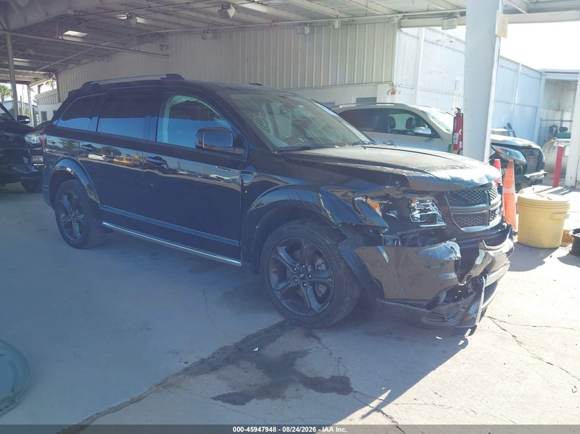 Photo of the 2019 DODGE JOURNEY CROSSROAD