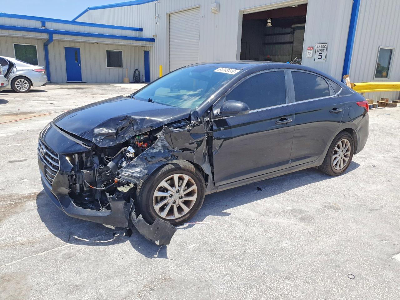 Photo of the 2021 HYUNDAI ACCENT SEL