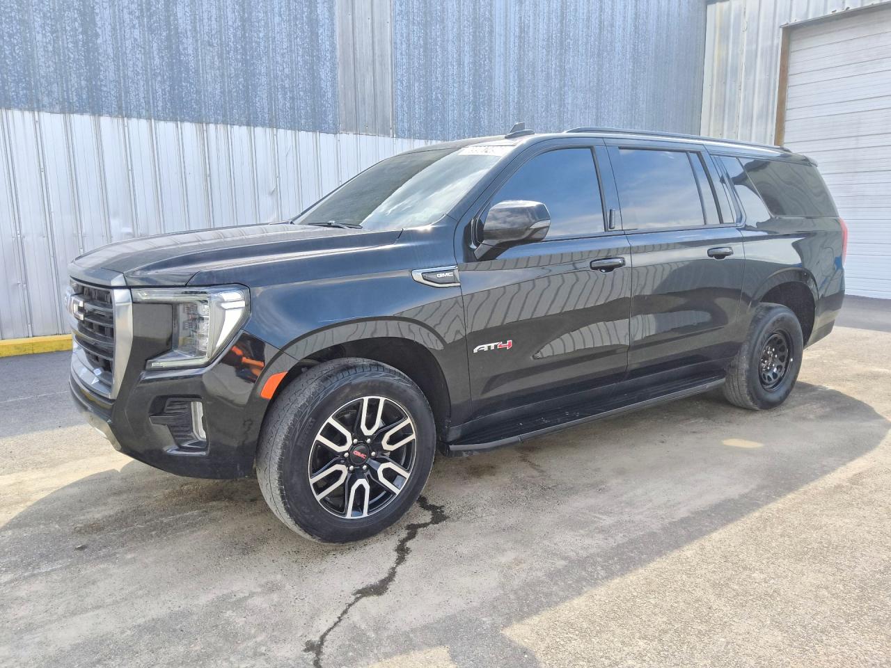 Photo of the 2024 GMC YUKON XL K1500 AT4