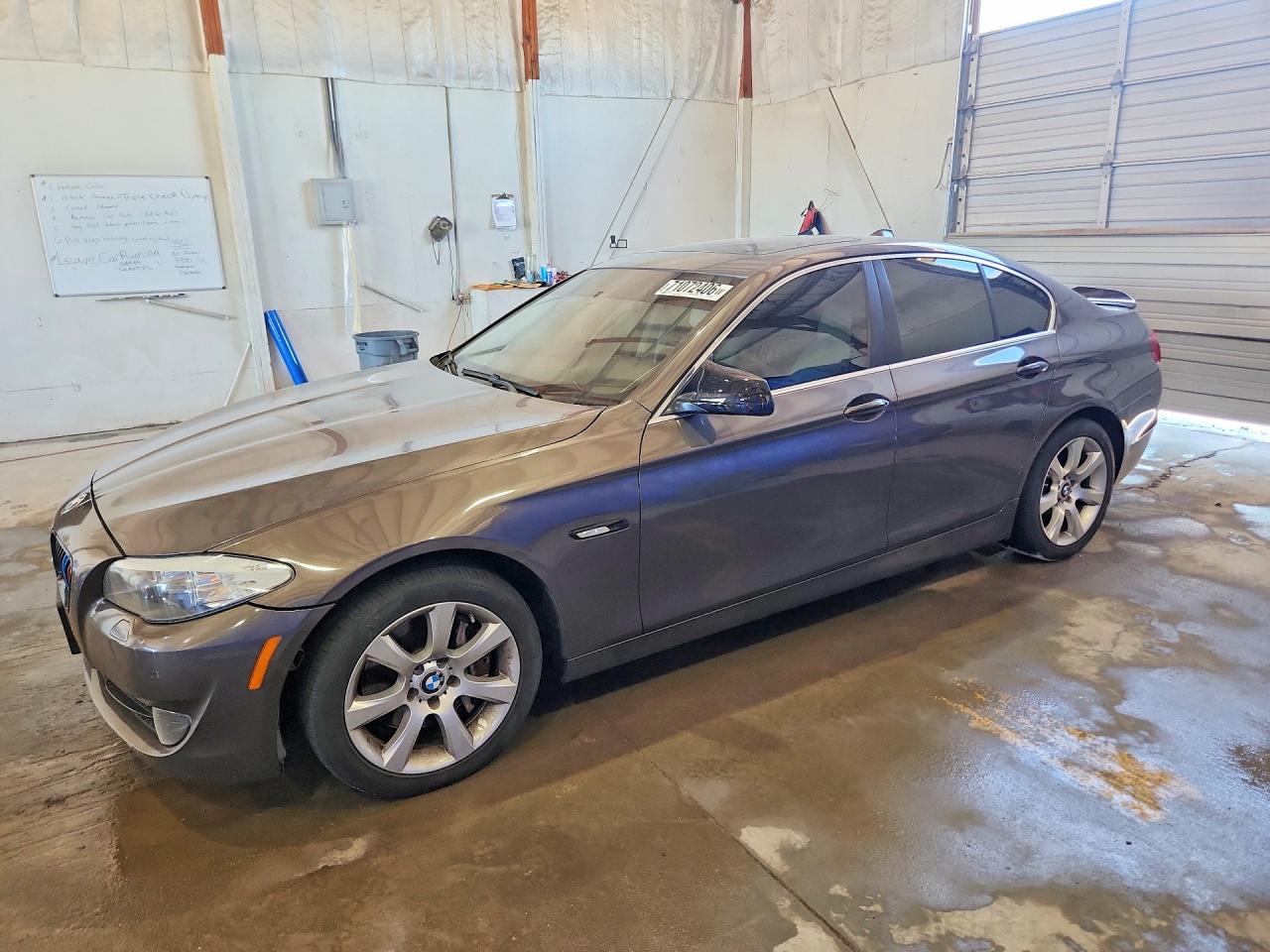 Photo of the 2013 BMW 550 I