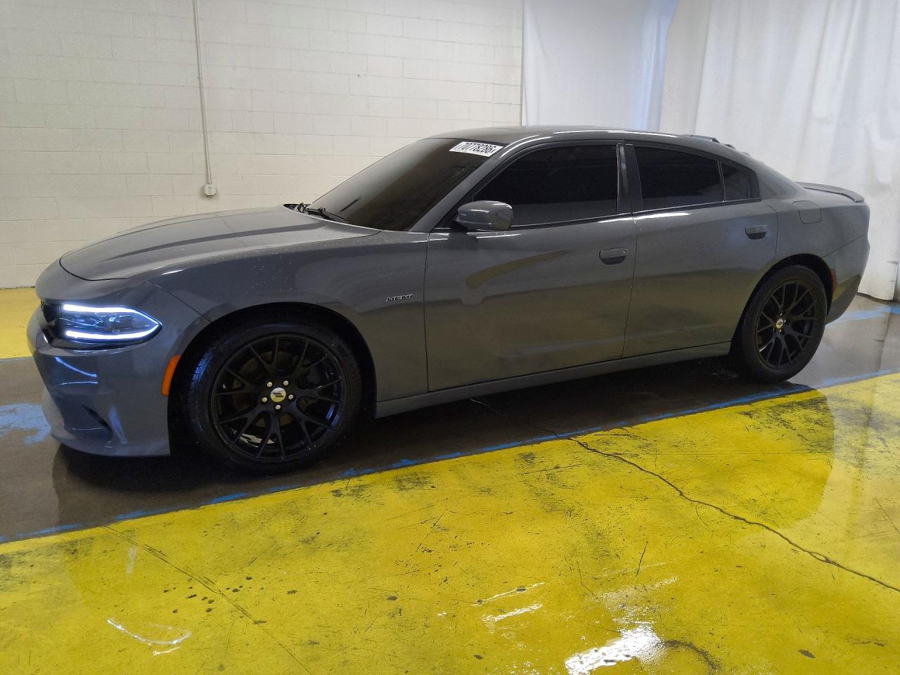 Photo of the 2017 DODGE CHARGER R/T