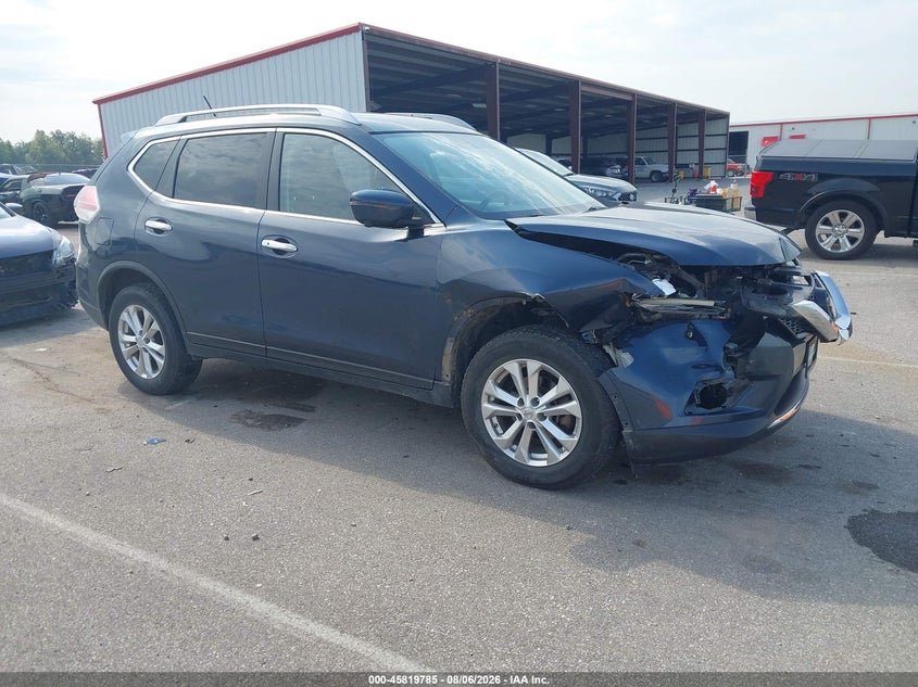 Photo of the 2016 NISSAN ROGUE SV