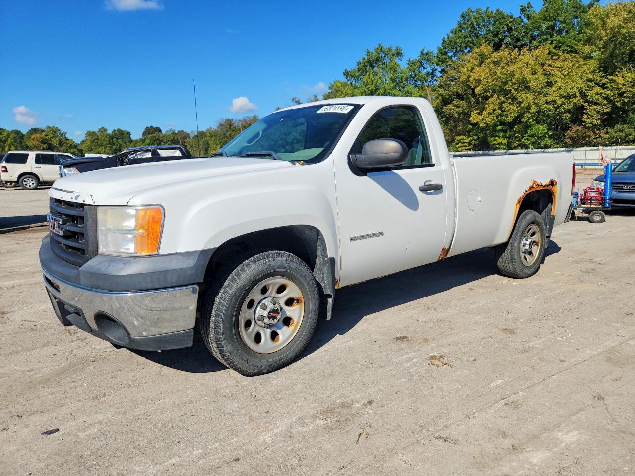 Photo of the 2013 GMC SIERRA C1500
