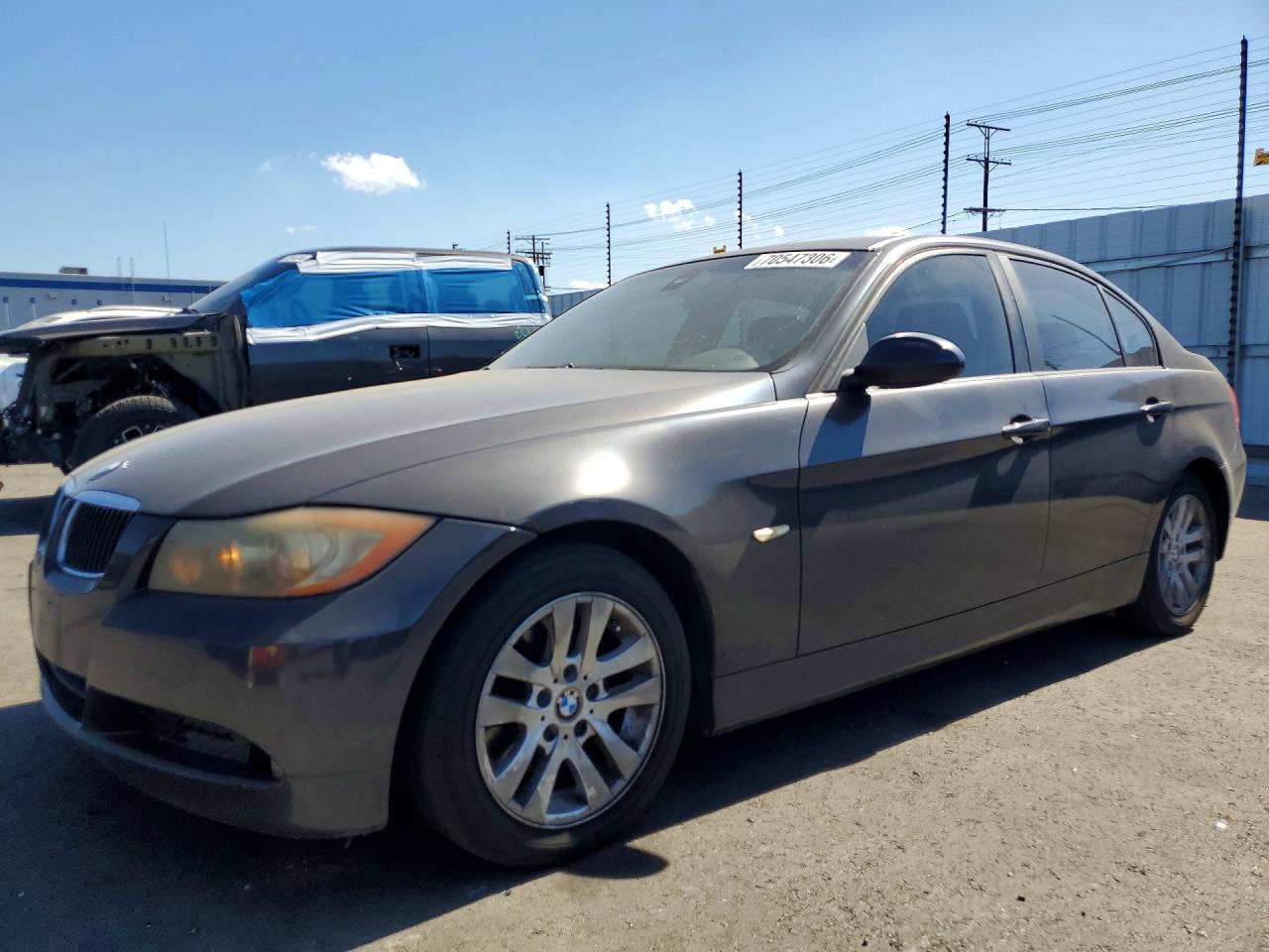 Photo of the 2007 BMW 328 I SULEV