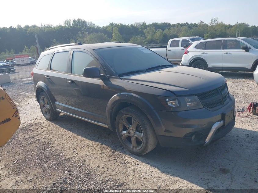 Photo of the 2017 DODGE JOURNEY CROSSROAD PLUS