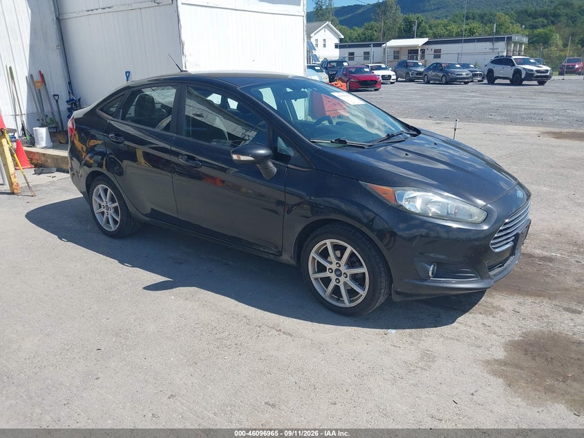 Photo of the 2014 FORD FIESTA SE
