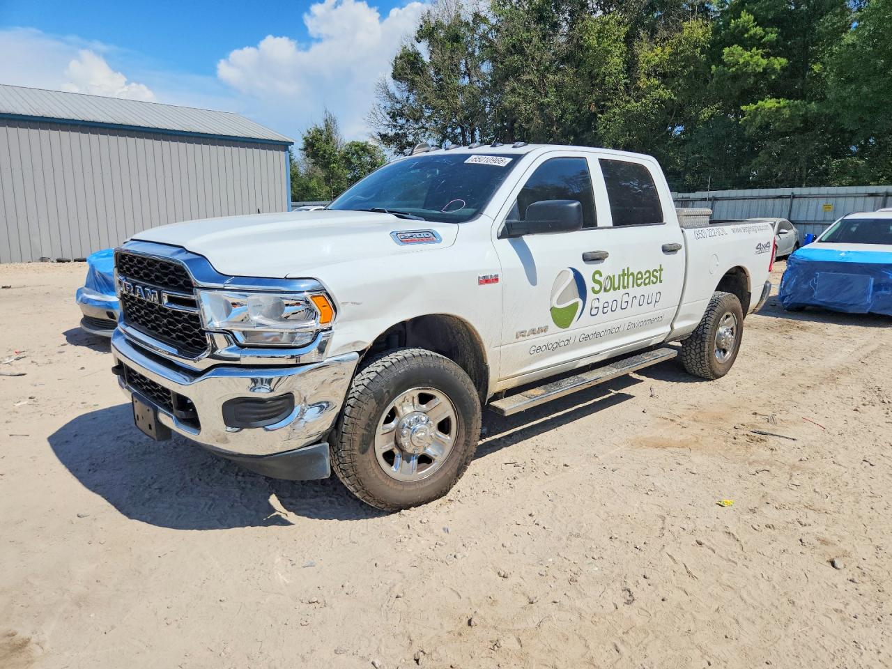 Photo of the 2021 RAM 2500 TRADESMAN