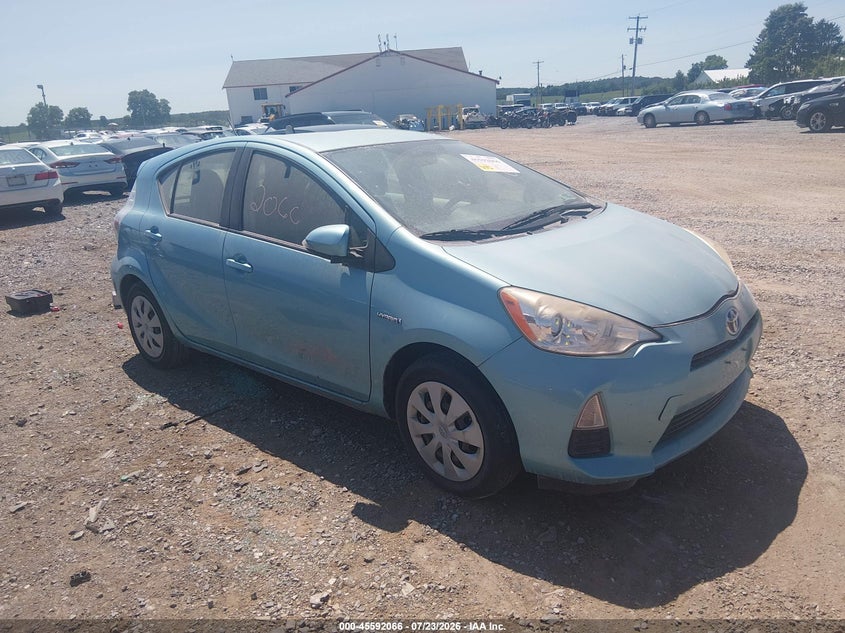 Photo of the 2013 TOYOTA PRIUS C THREE