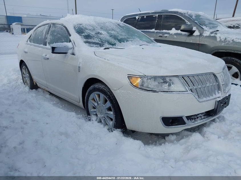 Photo of the 2011 LINCOLN MKZ