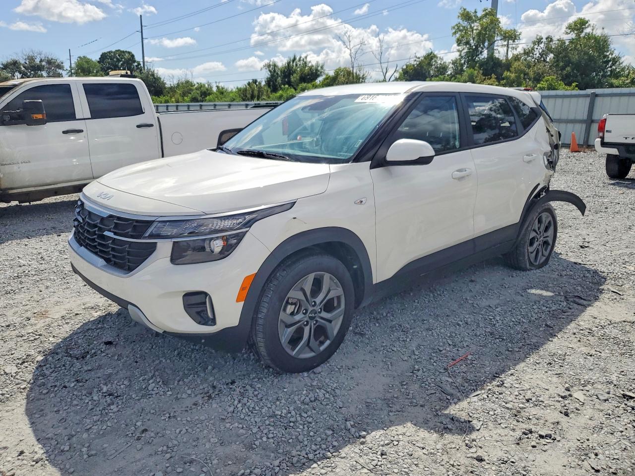 Photo of the 2026 KIA SELTOS LX