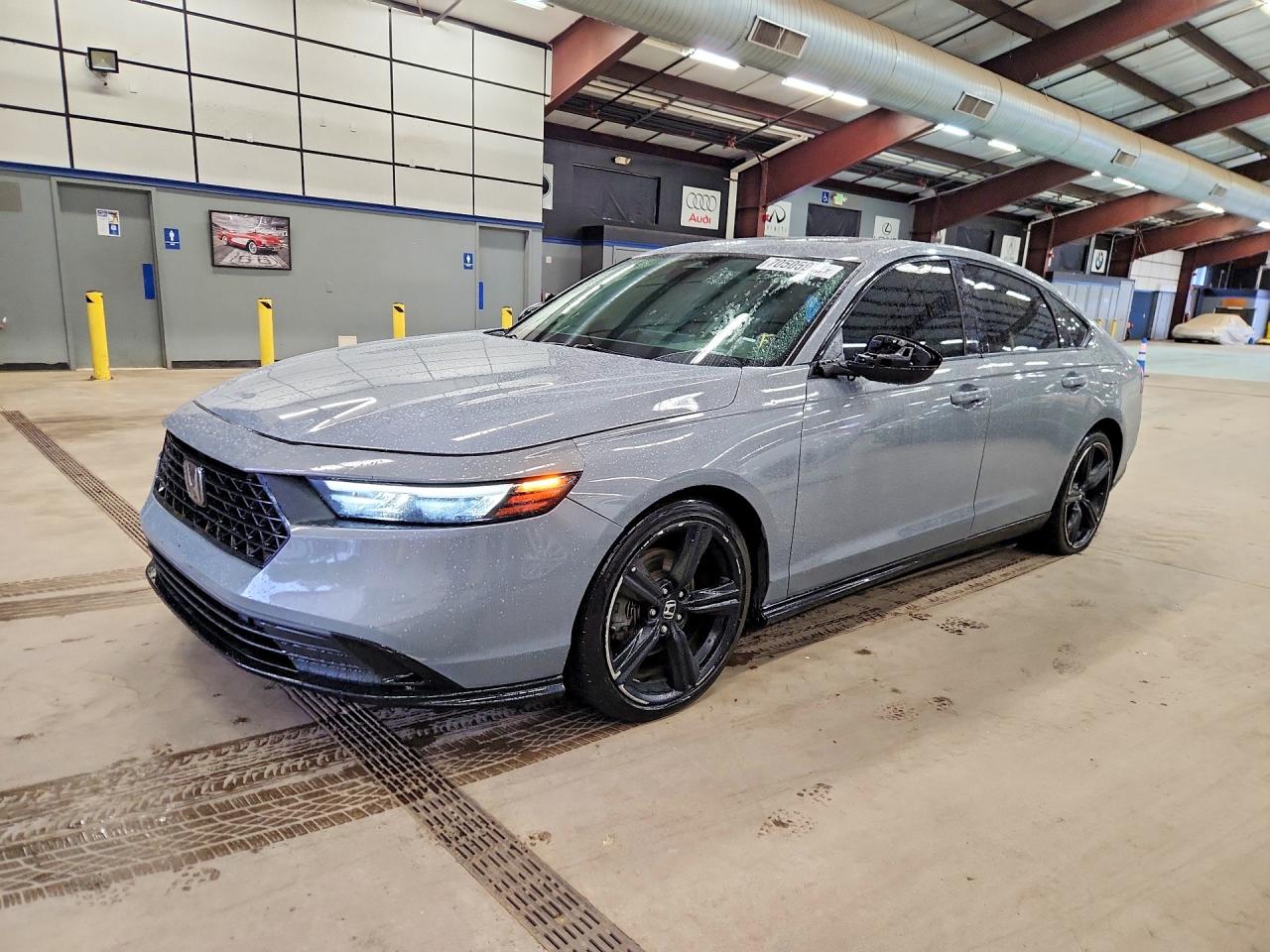 Photo of the 2023 HONDA ACCORD HYBRID SPORT-L