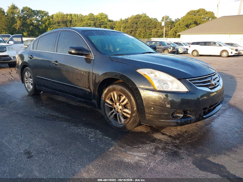 Photo of the 2010 NISSAN ALTIMA 2.5 S
