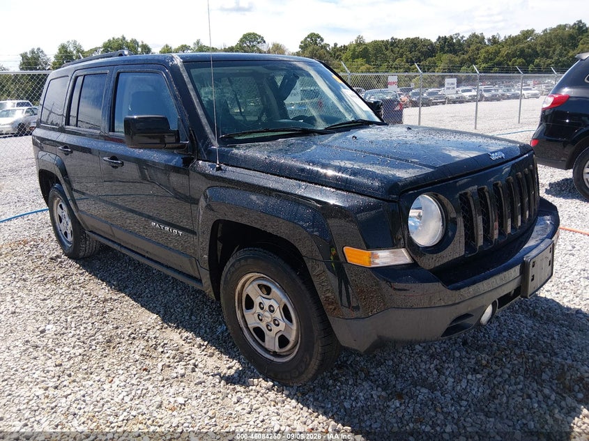 Photo of the 2016 JEEP PATRIOT SPORT