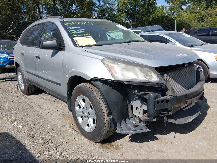 Photo of the 2015 CHEVROLET TRAVERSE LS