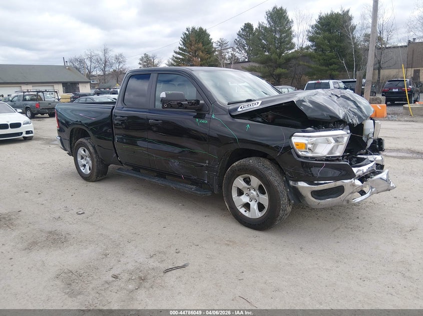 Photo of the 2024 RAM 1500 TRADESMAN 4X4 6'4 BOX