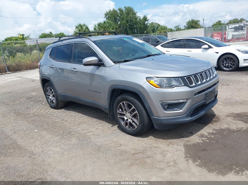 Photo of the 2018 JEEP COMPASS SUN AND WHEEL FWD