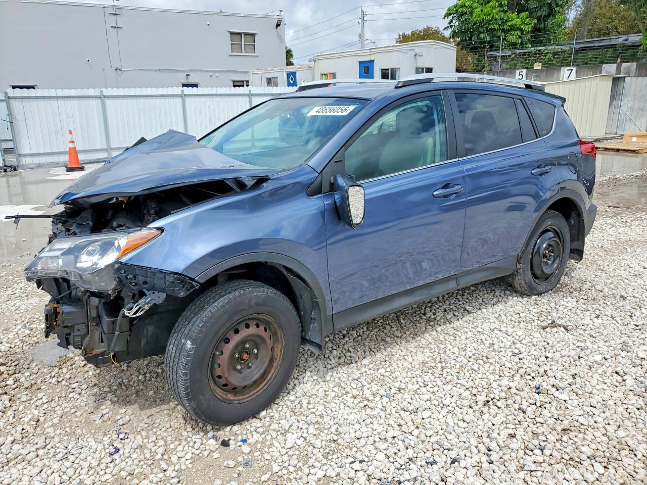 Photo of the 2014 TOYOTA RAV4 XLE