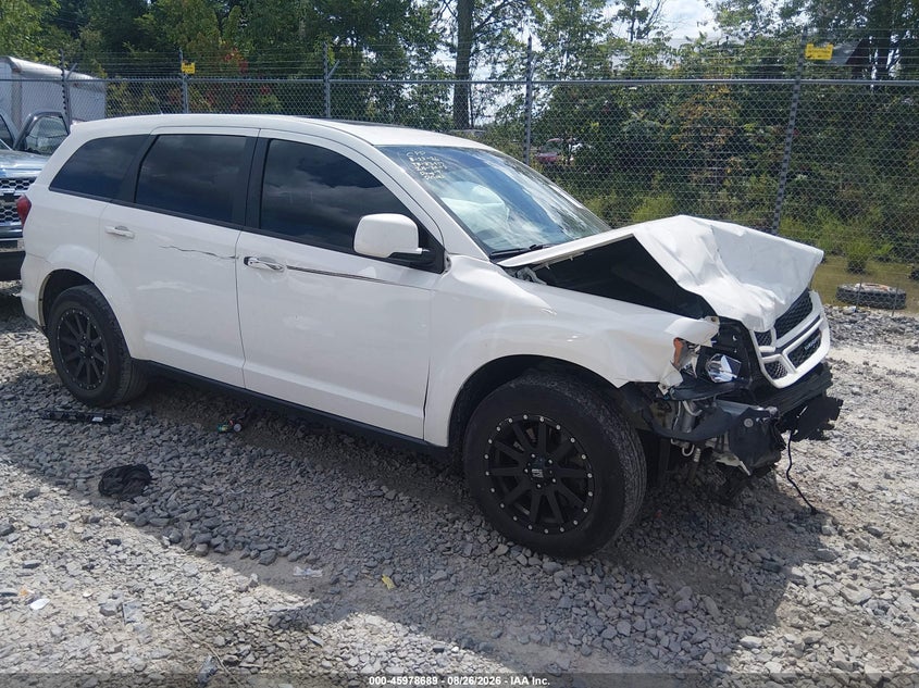 Photo of the 2015 DODGE JOURNEY R/T