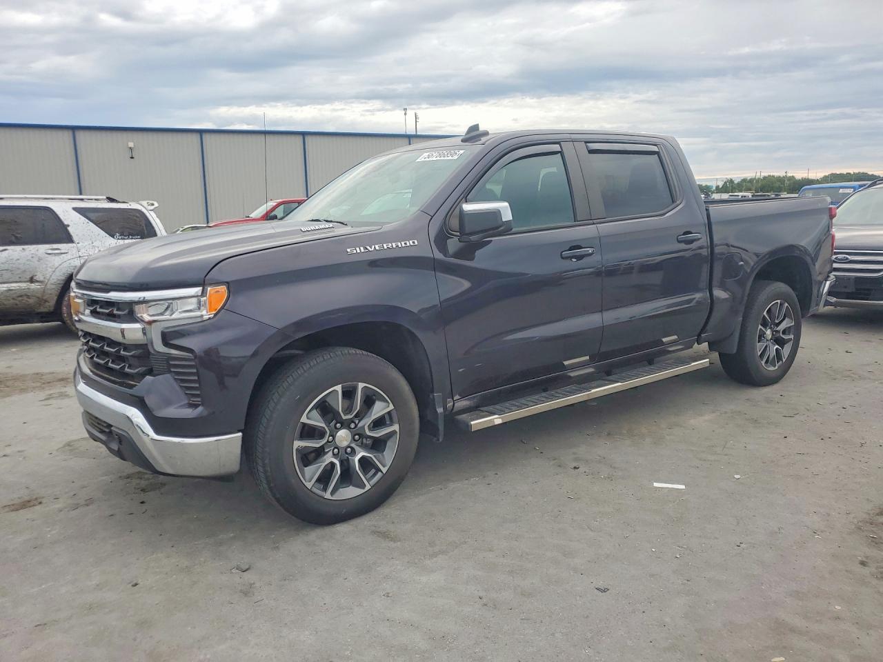 Photo of the 2023 CHEVROLET SILVERADO C1500 LT