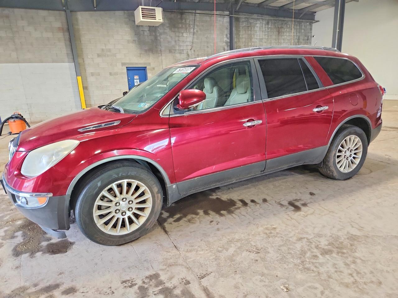 Photo of the 2010 BUICK ENCLAVE CXL