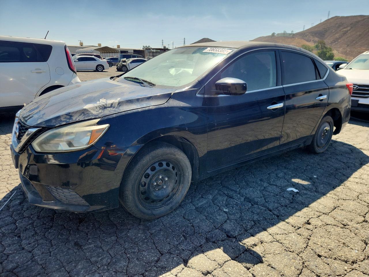 Photo of the 2016 NISSAN SENTRA SV