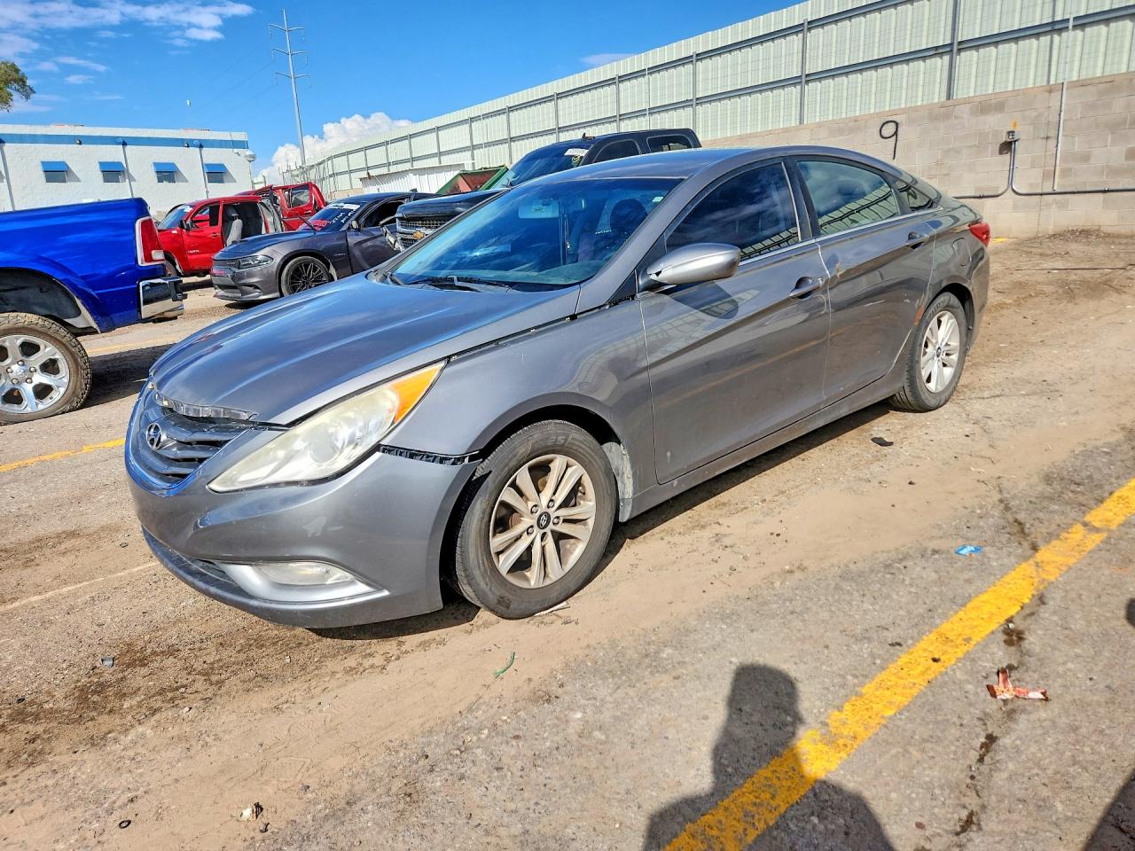Photo of the 2013 HYUNDAI SONATA GLS