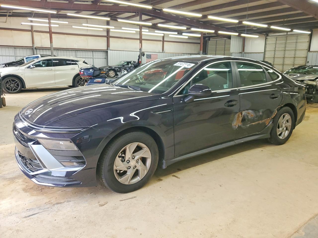 Photo of the 2025 HYUNDAI SONATA SE