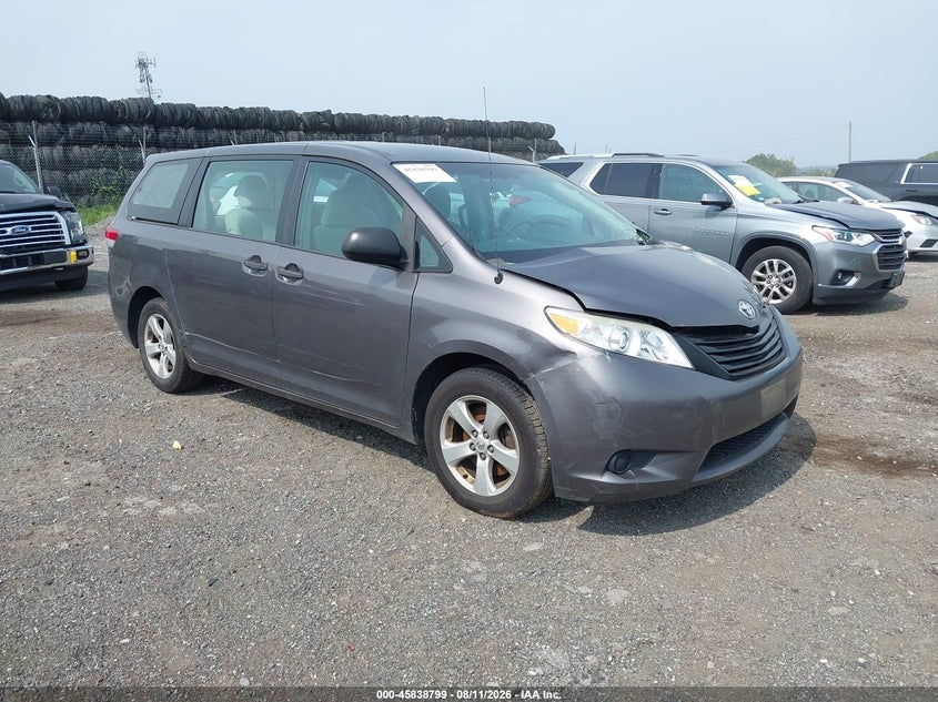 Photo of the 2013 TOYOTA SIENNA L V6 7 PASSENGER