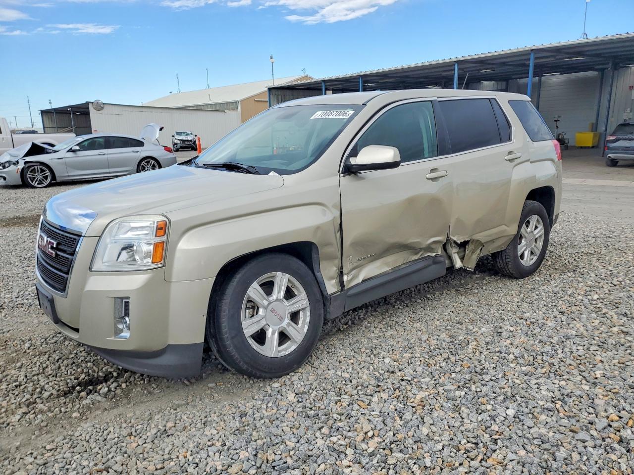 Photo of the 2015 GMC TERRAIN SLE